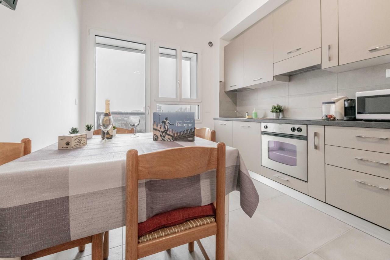 Realkasa Fiera District Flat Apartment Bologna Bagian luar foto